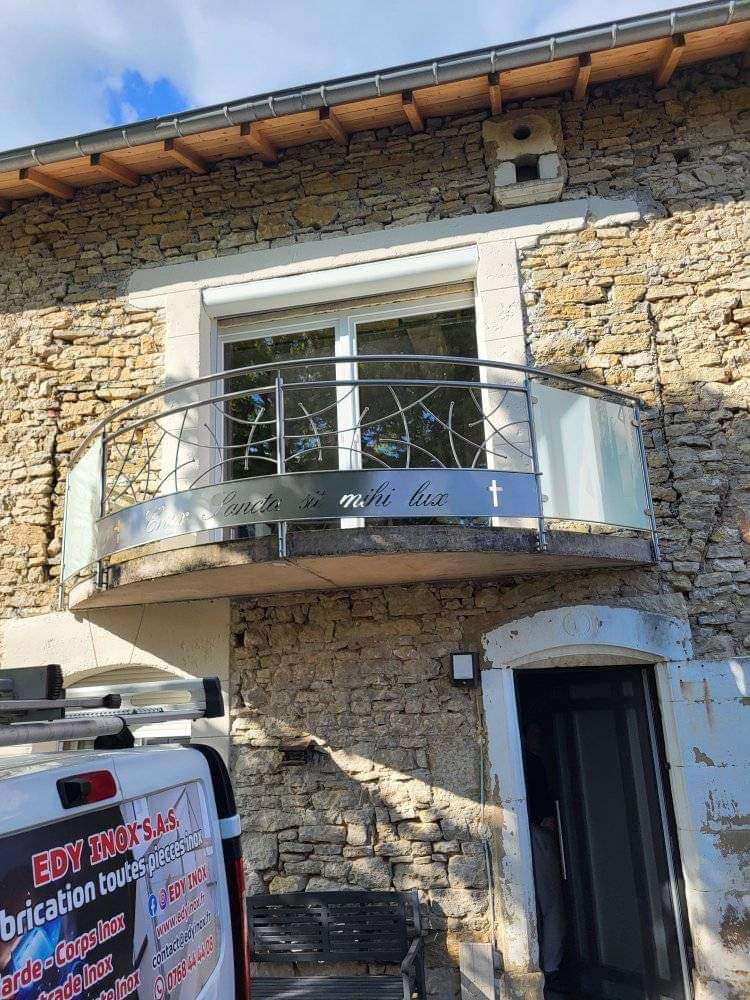 rampe d'escalier main courante